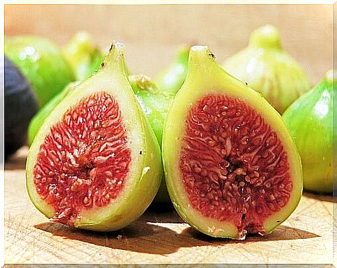 figs and pumpkin seeds