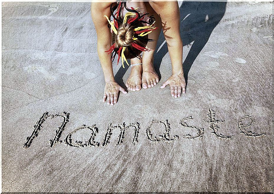 Namaste-in-Sanskrit-means-salute-you