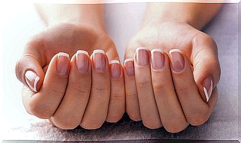 Garlic helps to grow and strengthen nails